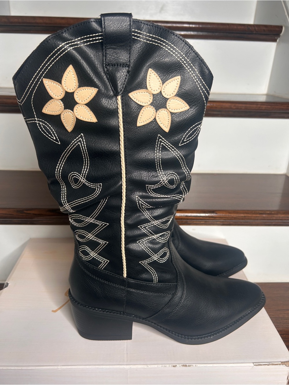 Black Western Knee-High Boots with Cream Floral Appliqué - Picture 7 of 15